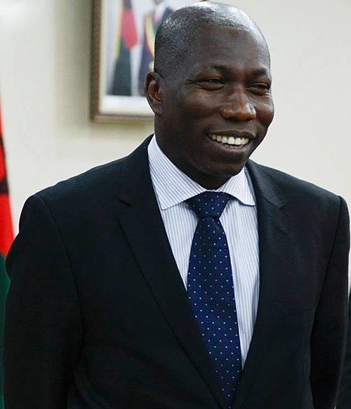 Atchutchi - Sculptor