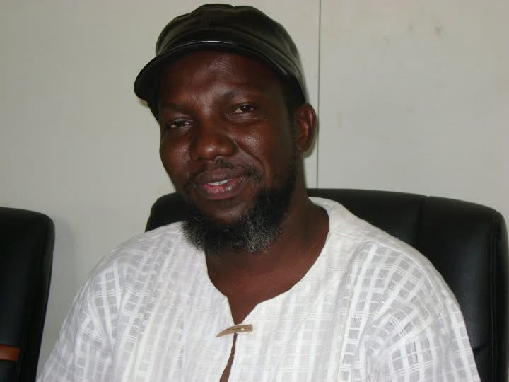 Emmanuel Kembe - Contemporary Singer