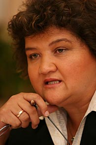 Lynne Brown - minister