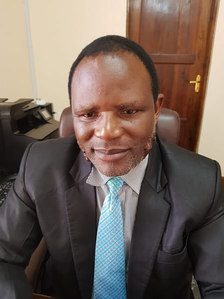 Japhet Hasunga - minister