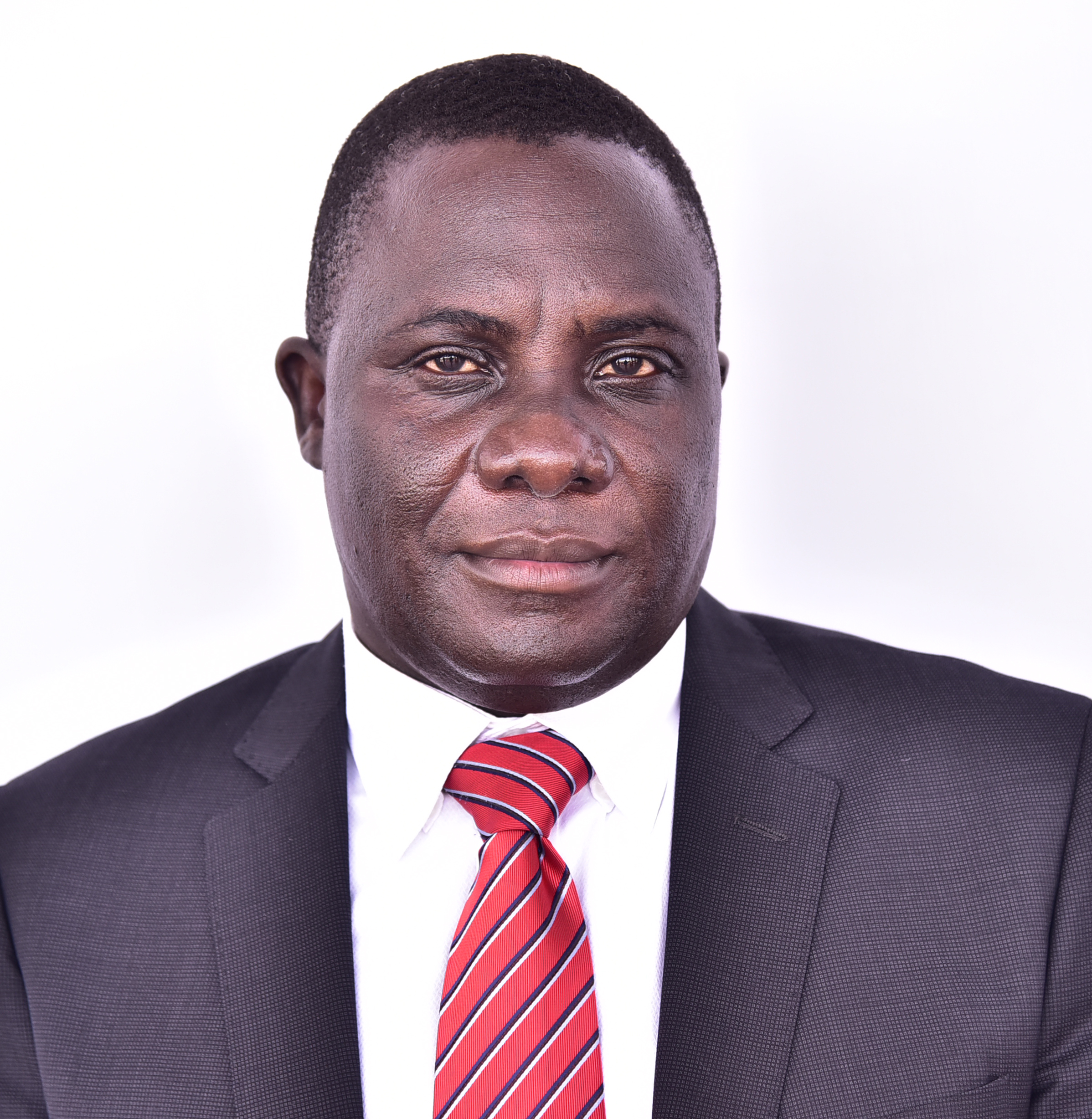 Muwanga Kivumbi - economist